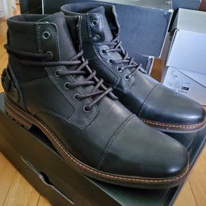 Aldo Leather Balish in Black boots.